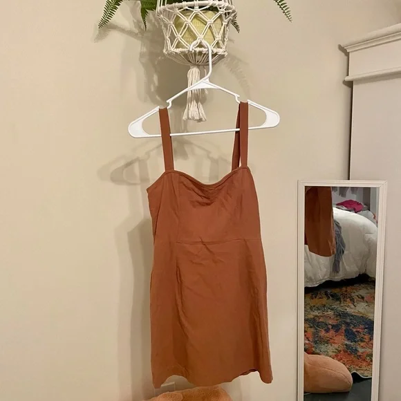 kendall and kylie brown dress dress by Kendall and kylie brown size m
